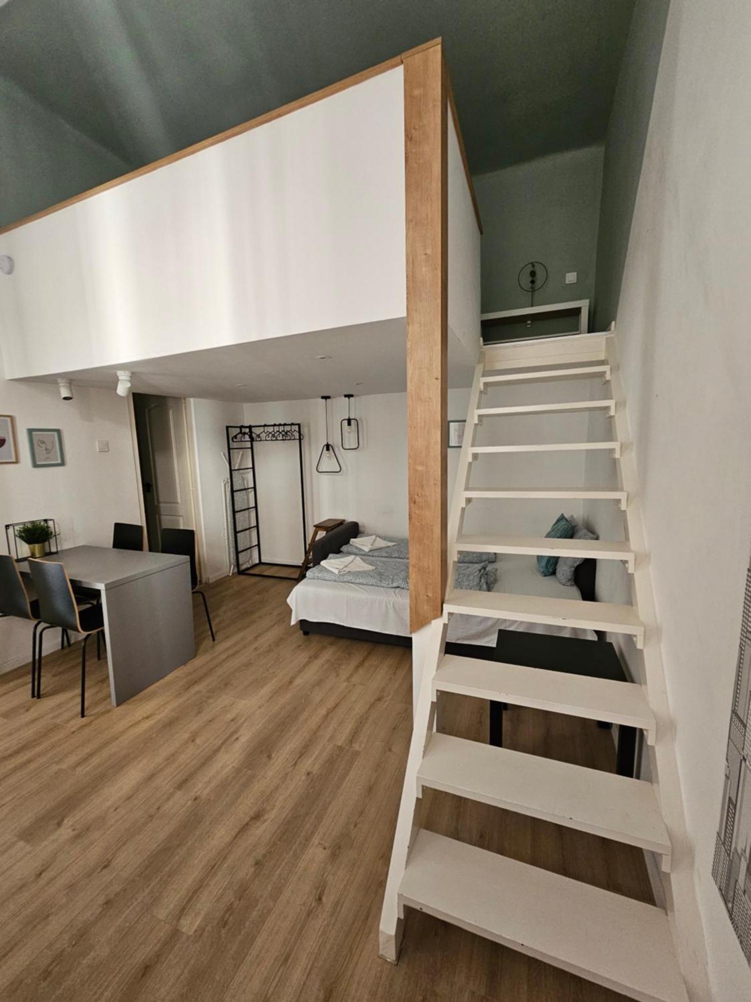 Stylish Suite Westend Budapest Luaran gambar